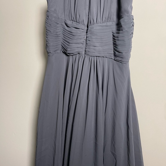 Eliza J Beaded Halter Tiered Chiffon Gray Gown Size 6 - Picture 12 of 15